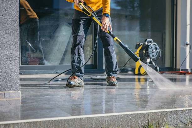 Why Choose Our Certified Pressure Washing Experts for Your Project Needs in Hurlock, MD?